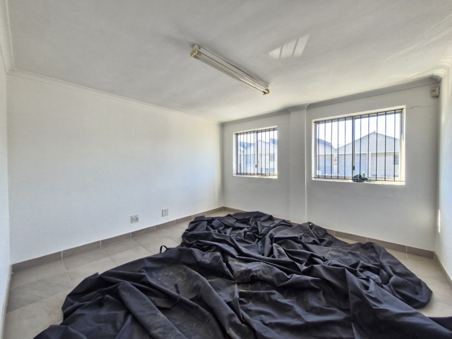 Commercial Property for Sale in Okavango Park Western Cape